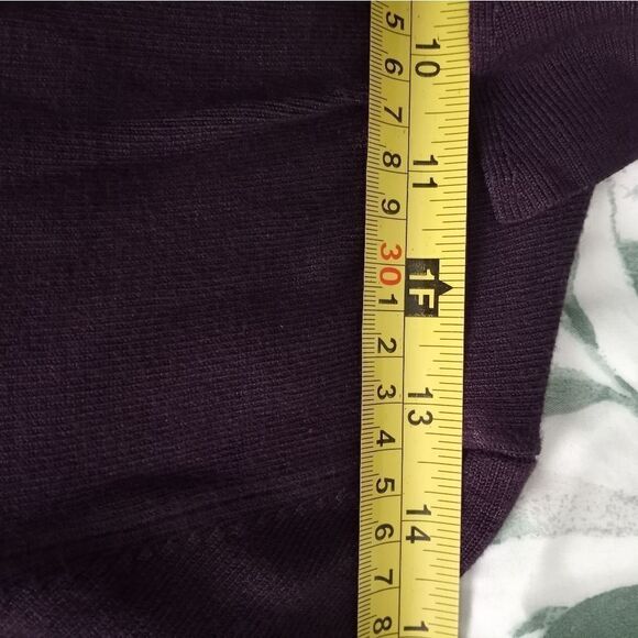 Max Studio S Longslve V Neck Knitted Purple Collar Rayon Nylon Women's Sweater. - Picture 3 of 7